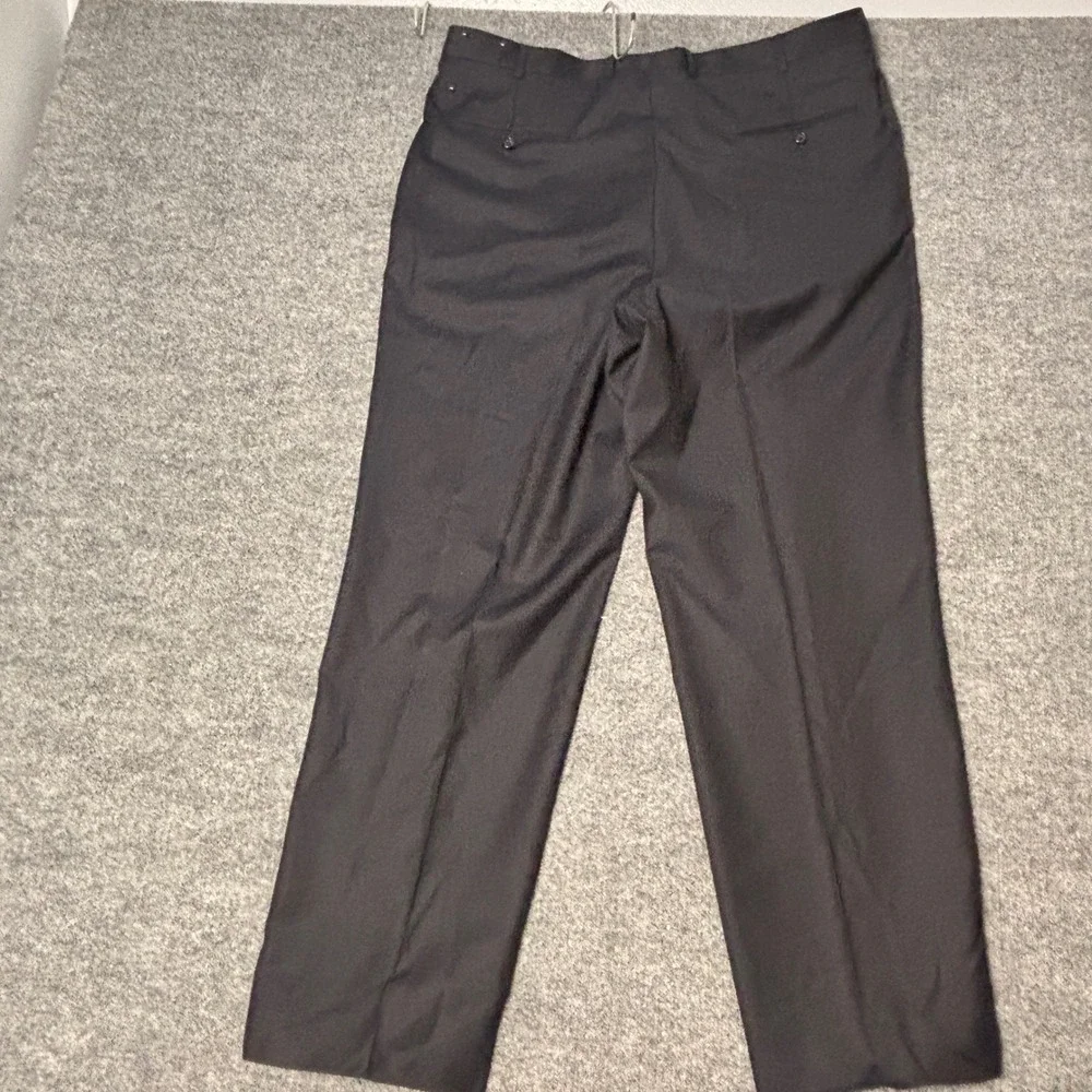 Gieves &‎ Hawkes men's two piece  100% Worsted Wool Mens Black pinstripe Suit